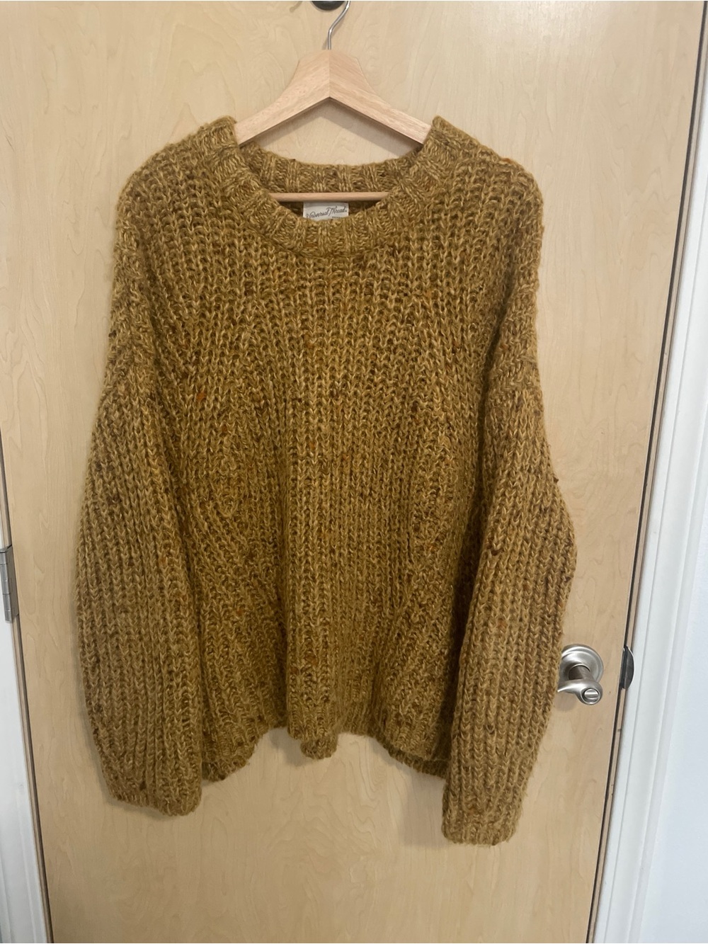 Universal Thread Mustard Yellow Chunky Knit Crewneck Sweater XL - Picture 3 of 7